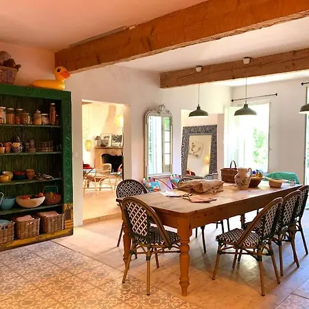 Casa de Férias Ma Maison Au Soleil Du Midi *
